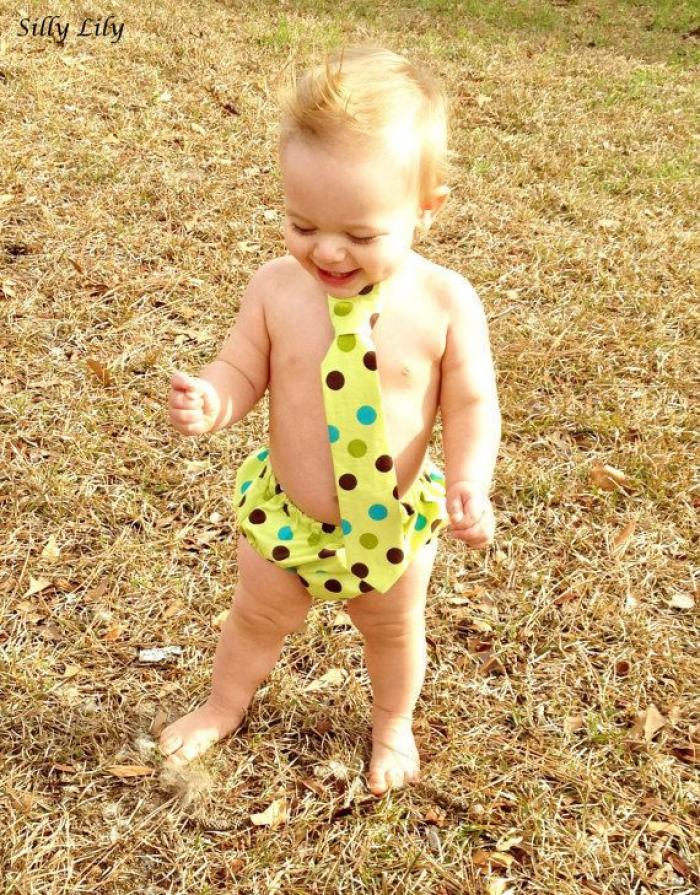 La Universidad de Barcelona crea el primer máster para aprender a criar bebés