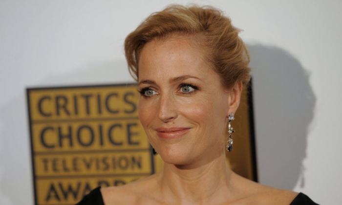 Christina Hendricks, Julianne Moore, Zooey Deschanel: ganan los premios de la crítica de televisión estadounidense
