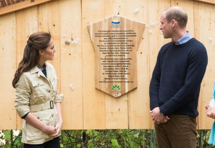 El príncipe Enrique denuncia una campaña de acoso a su novia, Meghan Markle