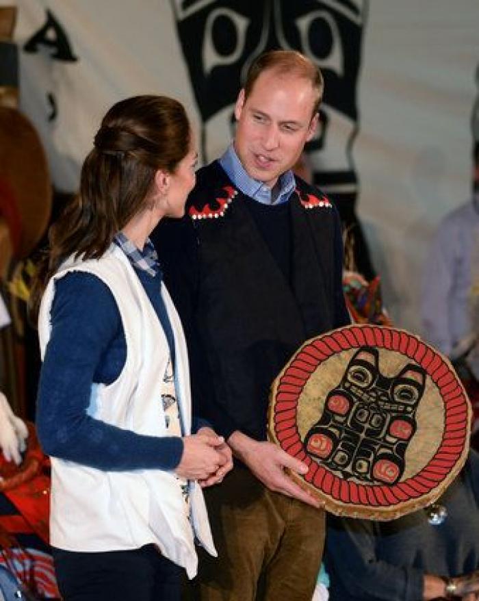 El príncipe Enrique denuncia una campaña de acoso a su novia, Meghan Markle