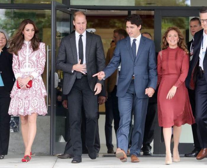 El príncipe Enrique denuncia una campaña de acoso a su novia, Meghan Markle