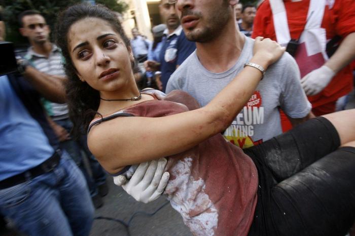 Atentado en Beirut: Al menos 8 muertos y más de 70 heridos en la explosión de un coche bomba (FOTOS, VÍDEOS)