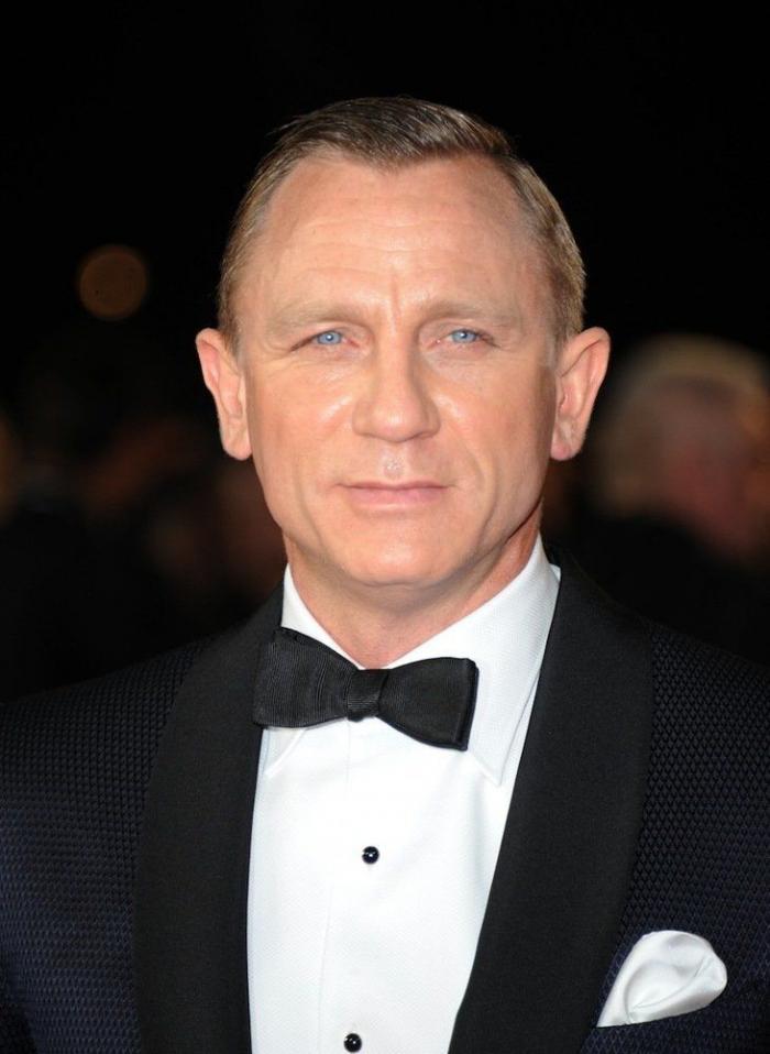 Alfombra roja de Skyfall: Penélope Cruz acompaña a Bardem en el estreno de la nueva película de James Bond (FOTOS)