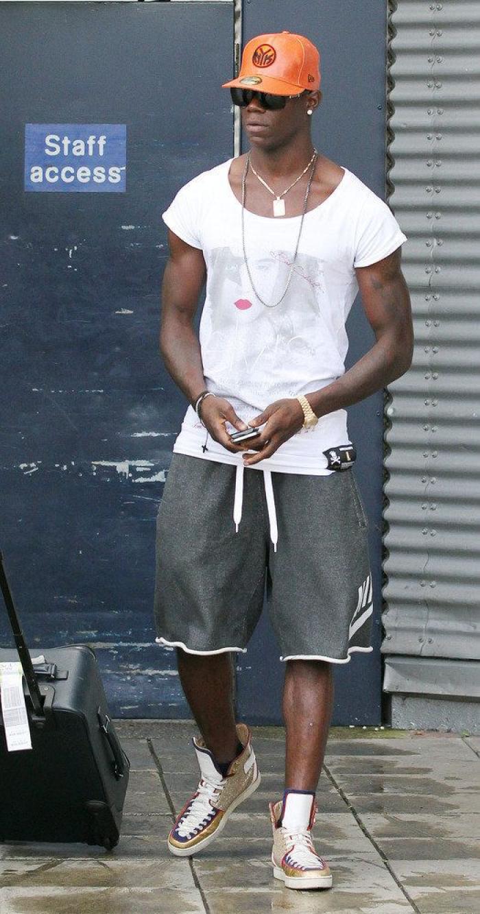 El estilo de Balotelli: cómo viste el jugador del Manchester (FOTOS)