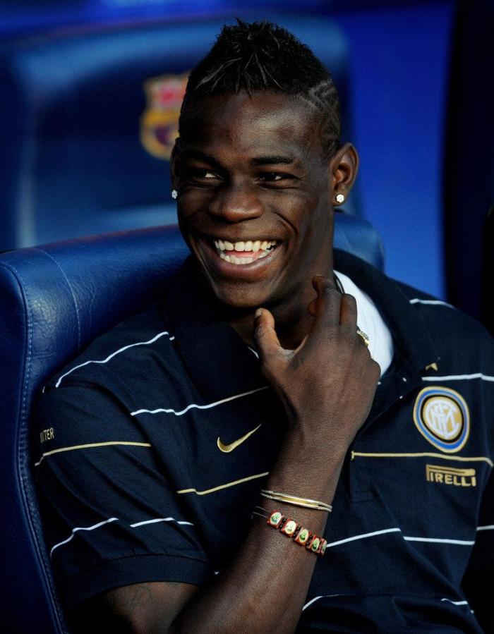 El estilo de Balotelli: cómo viste el jugador del Manchester (FOTOS)