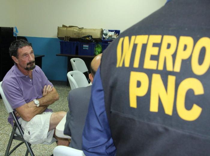 McAfee recibe el alta hospitalaria tras sufrir dos ataques cardiacos leves