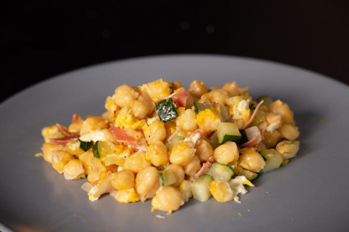 Recetas fáciles: trucha especiada con patatas