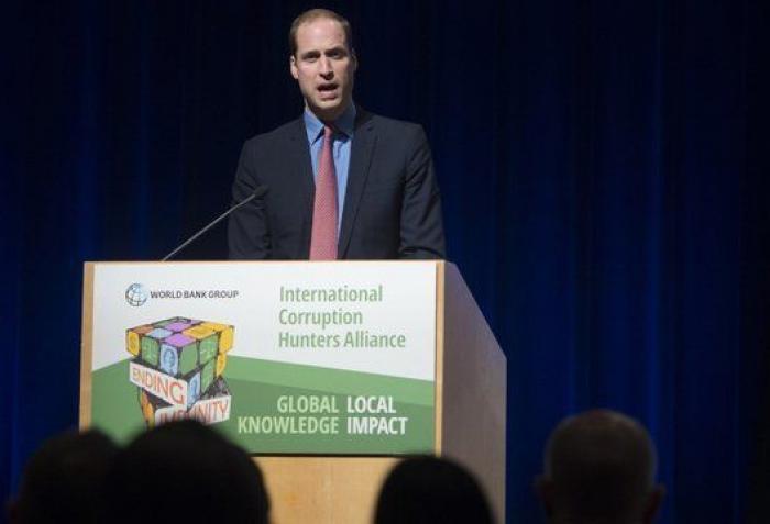 Hay algo muy escandaloso en esta foto del príncipe William: es evidente, pero tiene explicación