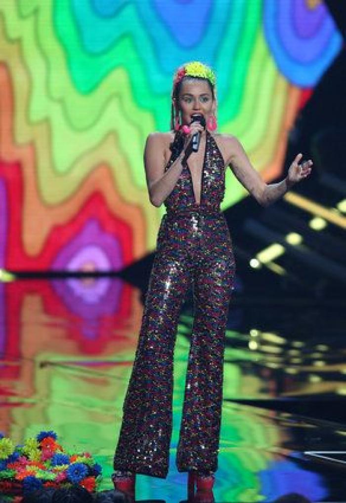 Liam Hemsworth y Miley Cyrus revelan la razón de su divorcio (y no es la 'influencer' Kaitlynn Carter)