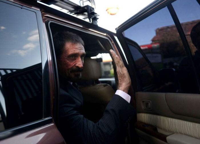 McAfee recibe el alta hospitalaria tras sufrir dos ataques cardiacos leves