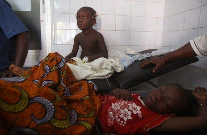 Tragedia en Costa de Marfil: decenas de muertos en una estampida en un espectáculo de fuegos artificiales en Abiyán