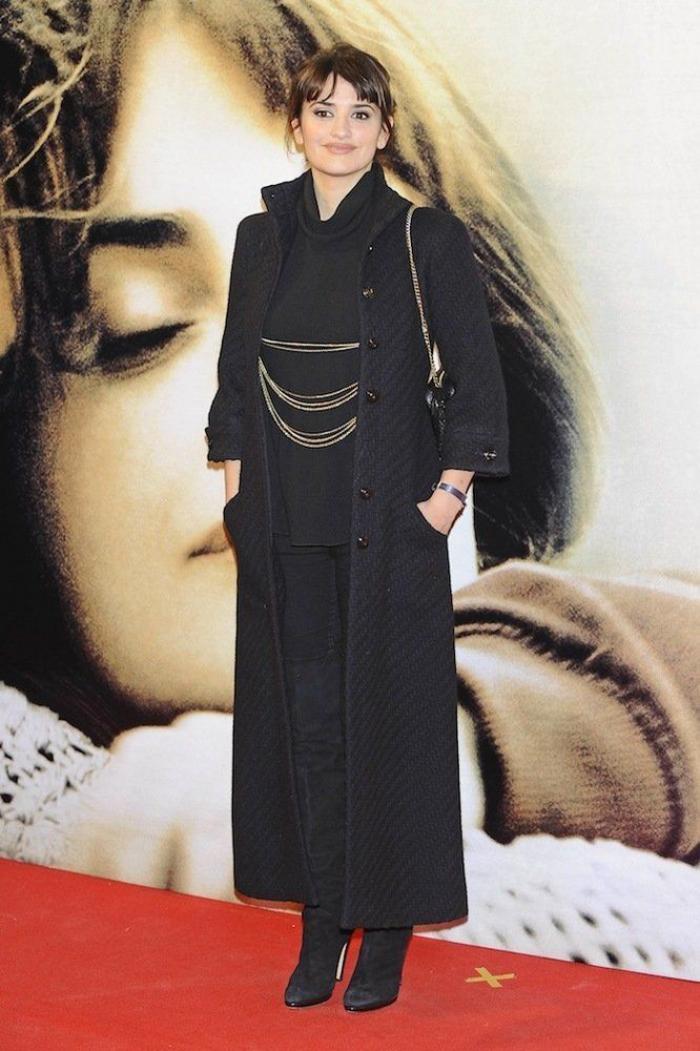 Penélope Cruz enamora a miles de personas al compartir una foto con 20 años