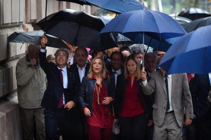 El Tribunal Superior de Justicia de Cataluña considera "un ataque" el apoyo frente a su sede a las imputadas por el 9N