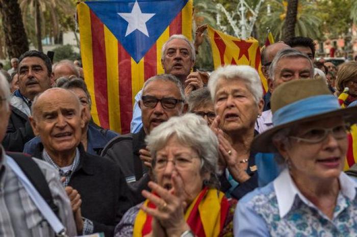 El Tribunal Superior de Justicia de Cataluña considera "un ataque" el apoyo frente a su sede a las imputadas por el 9N