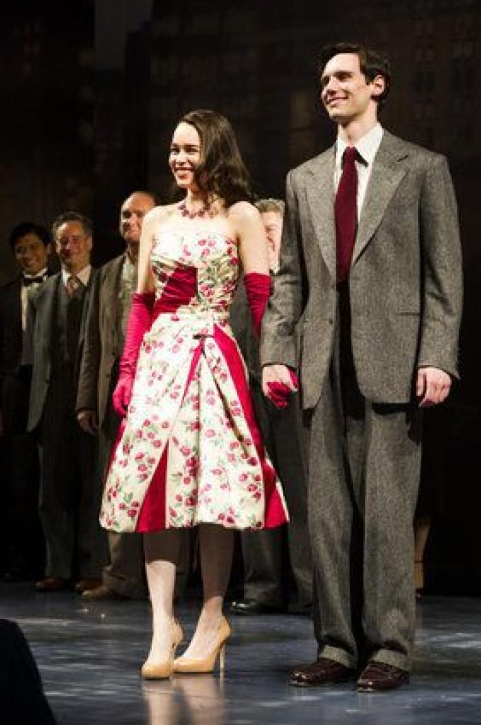 Emilia Clarke, borracha y retocada para su posado como la mujer más sexy del mundo en 'Esquire'