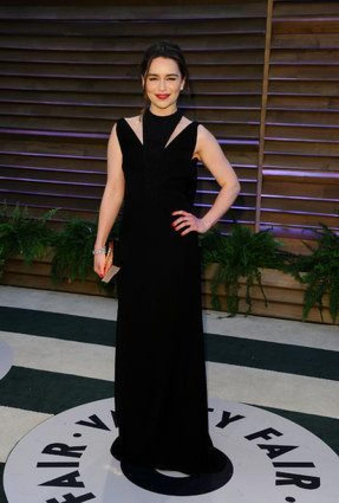 Emilia Clarke, borracha y retocada para su posado como la mujer más sexy del mundo en 'Esquire'