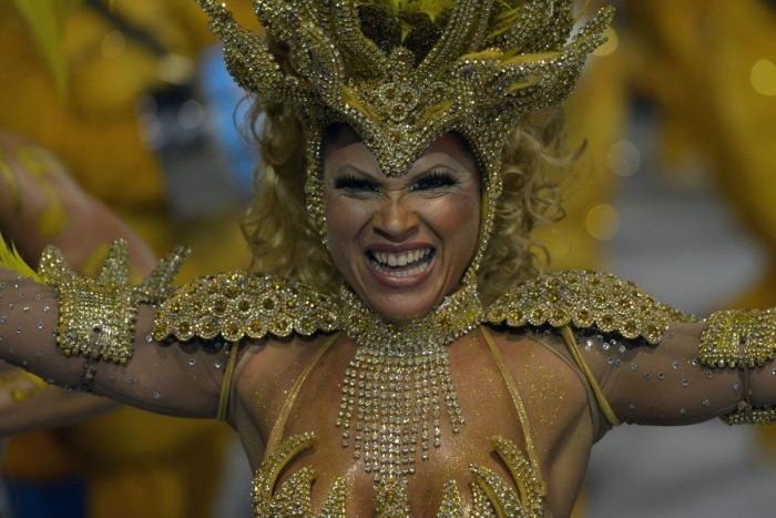 Disfraces 2013: Brasil se entrega de lleno a su multitudinario carnaval (FOTOS)