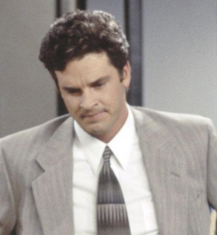 "Me despidieron de Frasier": el inspirador discurso de Lisa Kudrow sobre los reveses de la vida