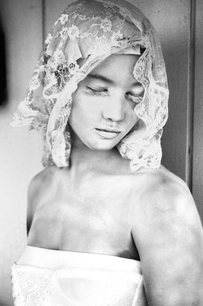 Jennifer Lawrence alza la voz contra la desigualdad salarial en Hollywood y recibe el apoyo de sus compañeros