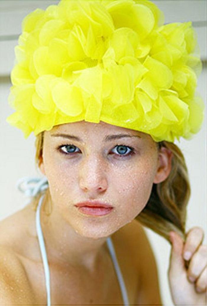 Jennifer Lawrence alza la voz contra la desigualdad salarial en Hollywood y recibe el apoyo de sus compañeros