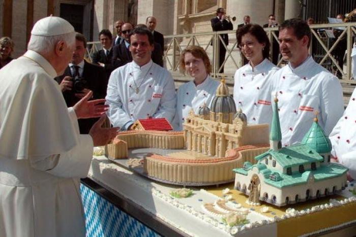 El papa dimite: Preguntas y respuestas, ¿qué pasa ahora?