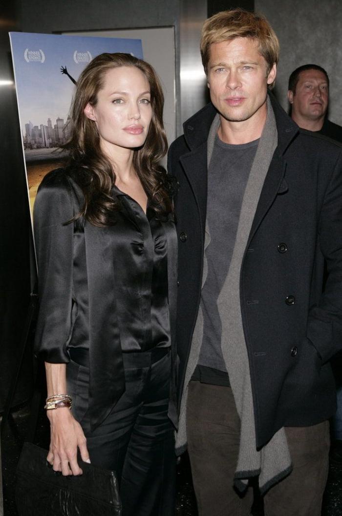 Angelina Jolie se la juega a Brad Pitt