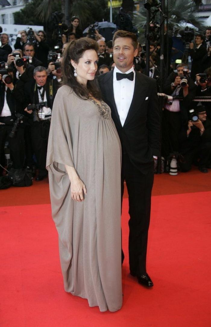 Angelina Jolie se la juega a Brad Pitt