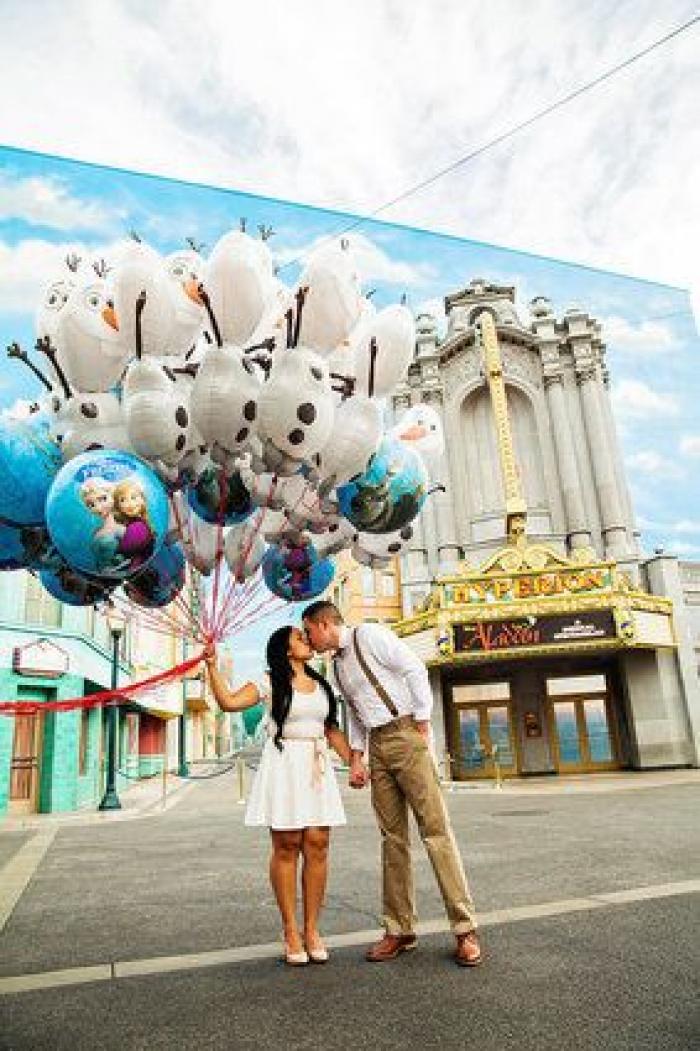 17 ideas mágicas para una sesión de fotos de compromiso inspirada en Disney