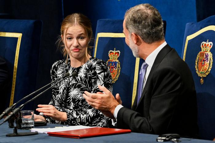 El Congreso homenajea la Constitución en plena campaña electoral