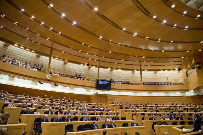 El Congreso homenajea la Constitución en plena campaña electoral