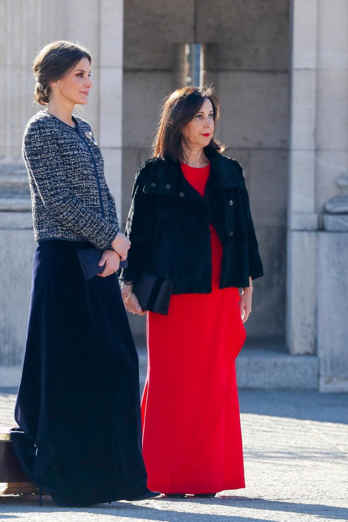 Robles hace una defensa cerrada del CNI en plena tormenta Pegasus: "Me siento particularmente orgullosa"