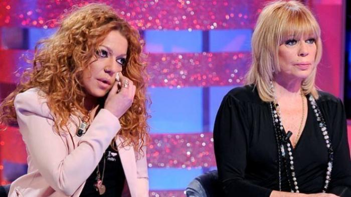 El llamativo vestido de Malena Costa en su última aparición pública