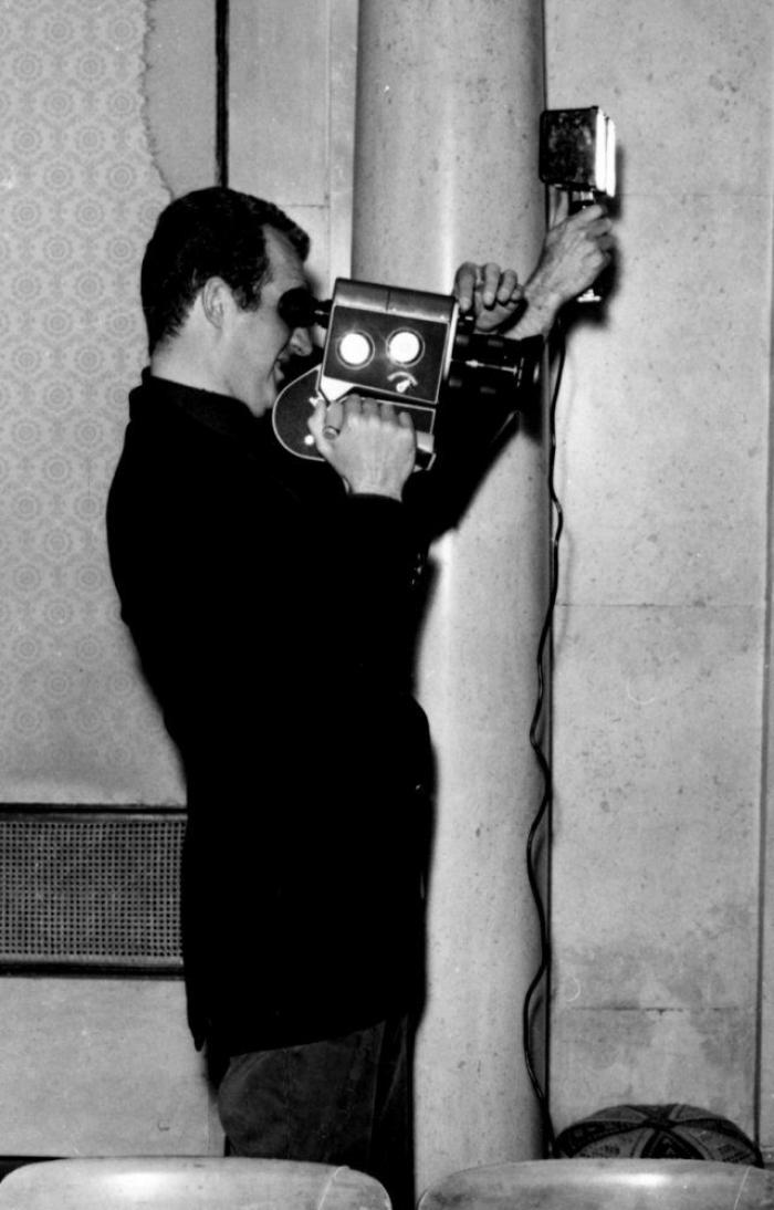 La abdicación del rey en las portadas de los periódicos (FOTOS)