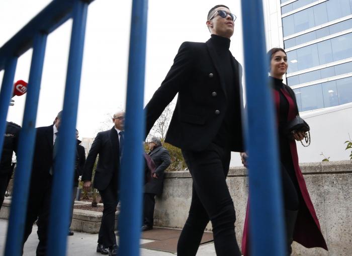 El mensaje de Pedro Sánchez a Cristiano Ronaldo tras defraudar a Hacienda