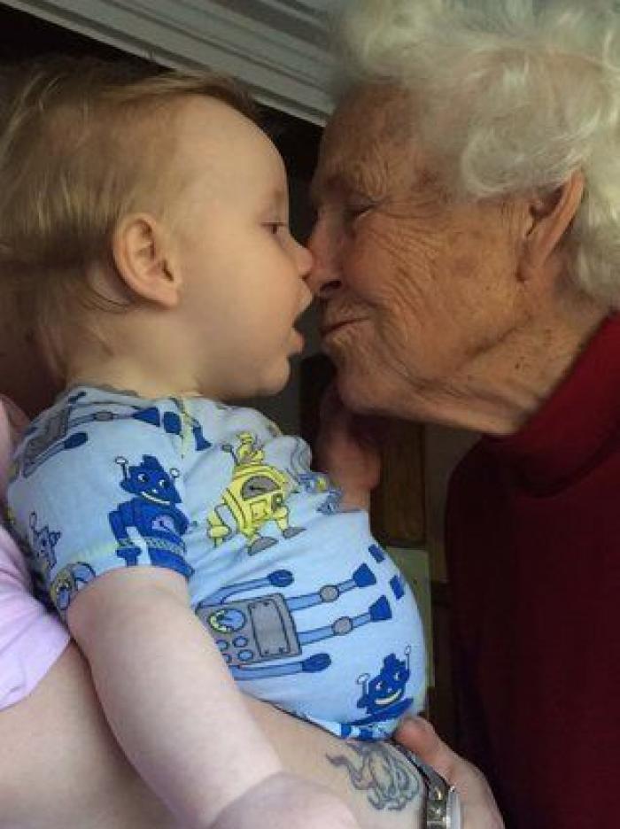 Día de los Abuelos: lecciones de vida de diez abueletes geniales (VÍDEOS, GIFS)