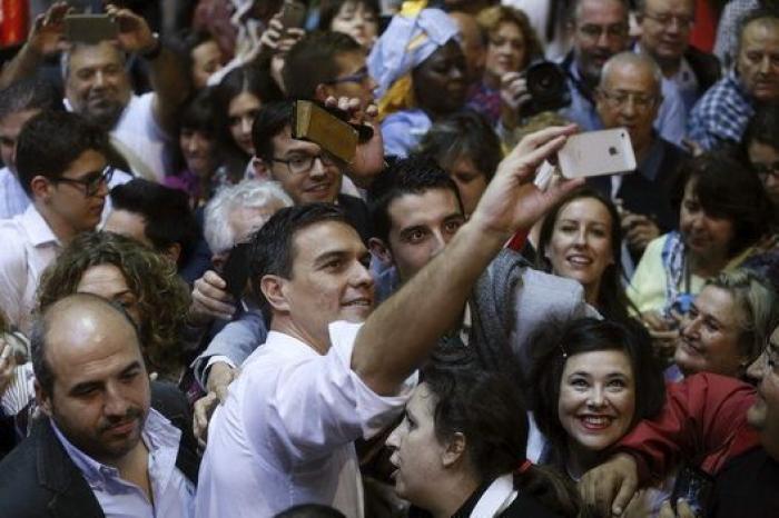 Pedro Sánchez: "Mientras los dirigentes del PP se avergüenzan, nosotros abrimos el partido a independientes"