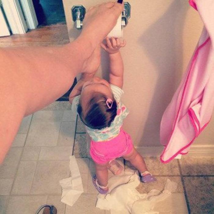 27 fotos que resumen de un vistazo lo que es la vida con bebés