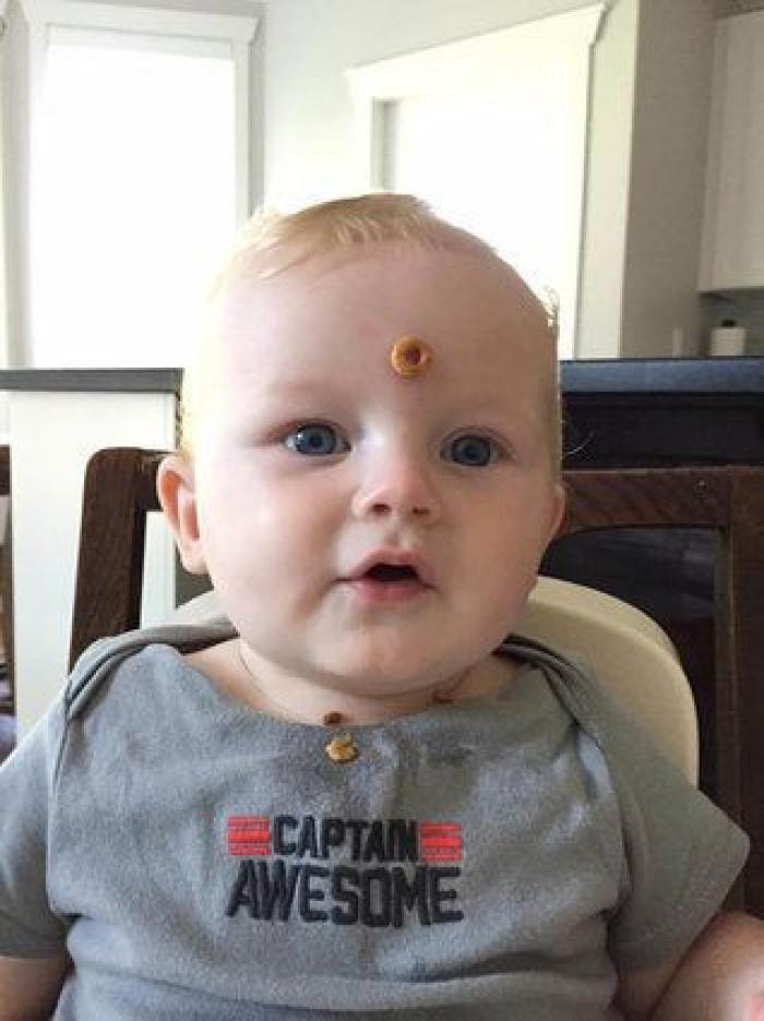 27 fotos que resumen de un vistazo lo que es la vida con bebés