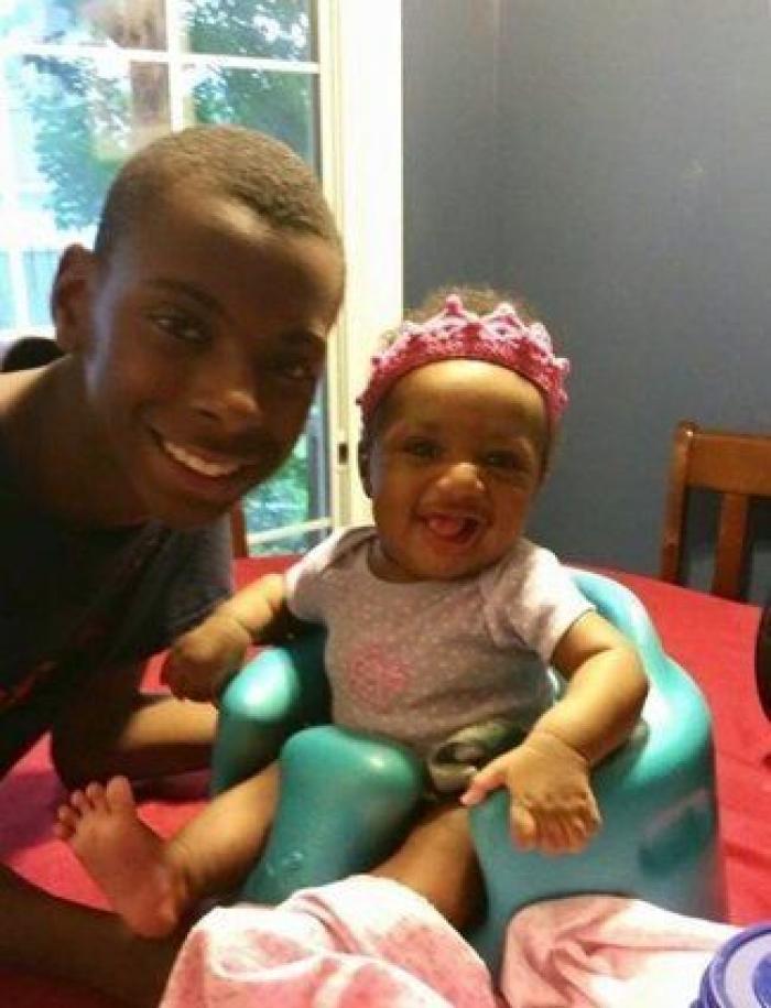 27 fotos que resumen de un vistazo lo que es la vida con bebés