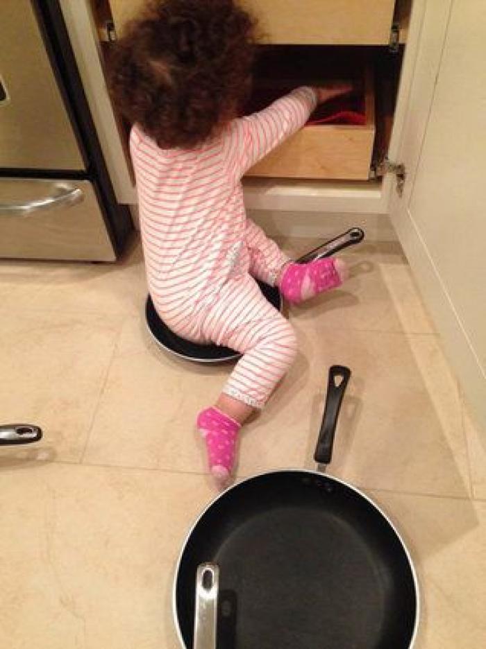 27 fotos que resumen de un vistazo lo que es la vida con bebés