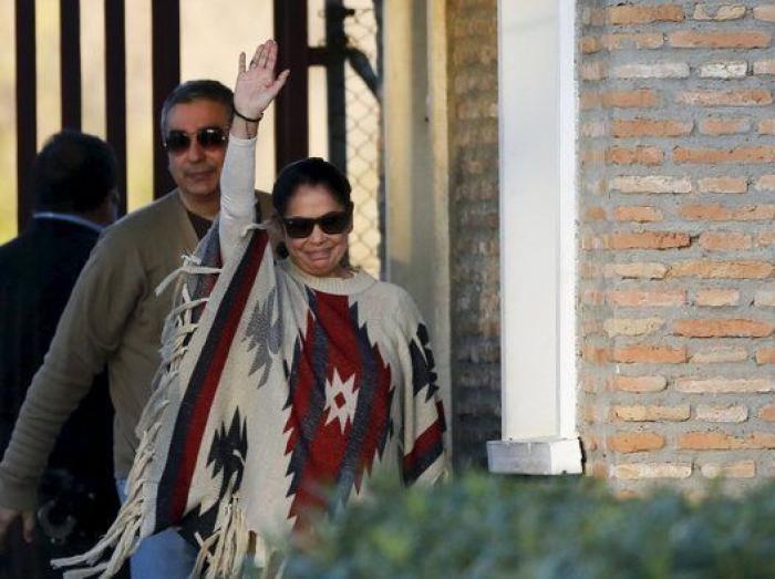 Los curiosos requisitos de Isabel Pantoja para elegir a empleadas del hogar