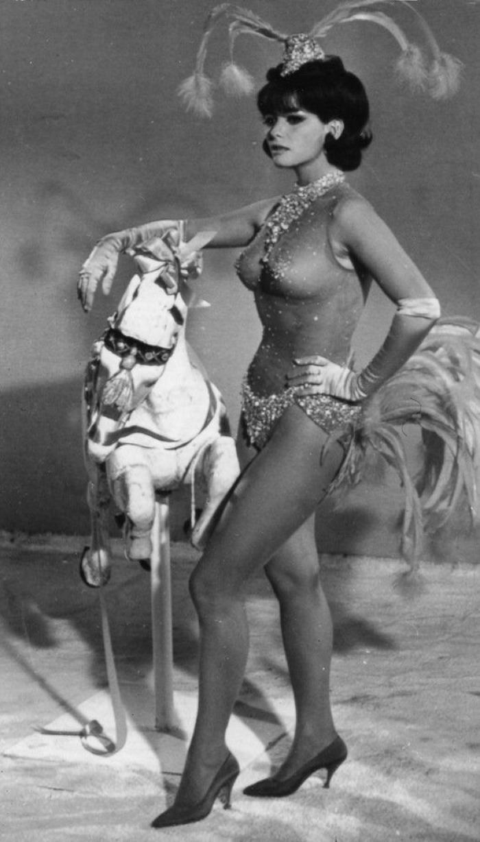 Críticas al Festival de Cannes por hacer más delgada a Claudia Cardinale en su cartel