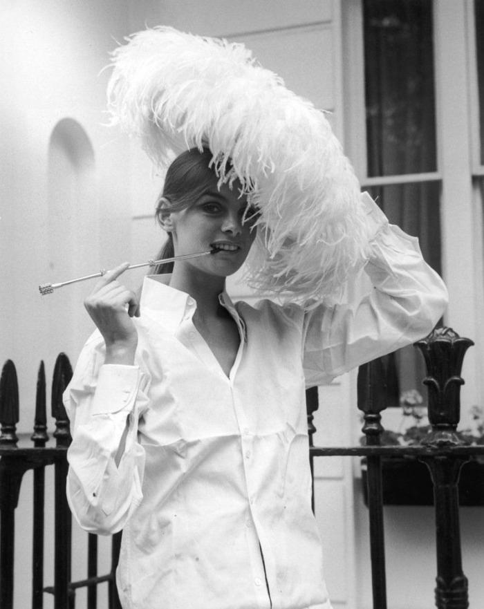 Críticas al Festival de Cannes por hacer más delgada a Claudia Cardinale en su cartel