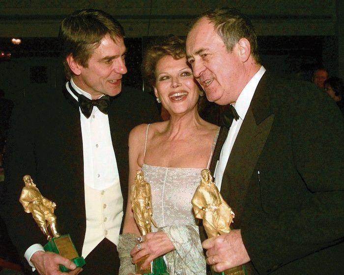 Críticas al Festival de Cannes por hacer más delgada a Claudia Cardinale en su cartel