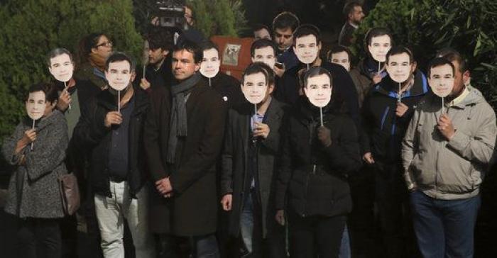 Un tuitero triunfa al recordar este cómico momento de Rajoy en el debate de 2008