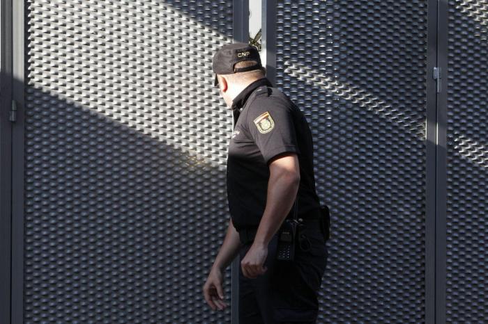 Bárcenas asume la autoría de los papeles y asegura que pagó 45.000 euros a Rajoy y Cospedal en 2009 y 2010 (DIRECTO)