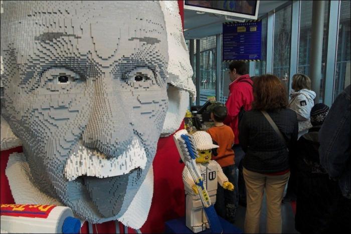 Este Lego en braille facilitará la vida a los niños con discapacidad visual