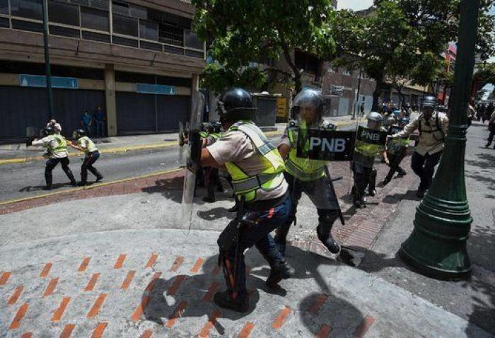 Estados Unidos suspende todos los vuelos hacia Venezuela