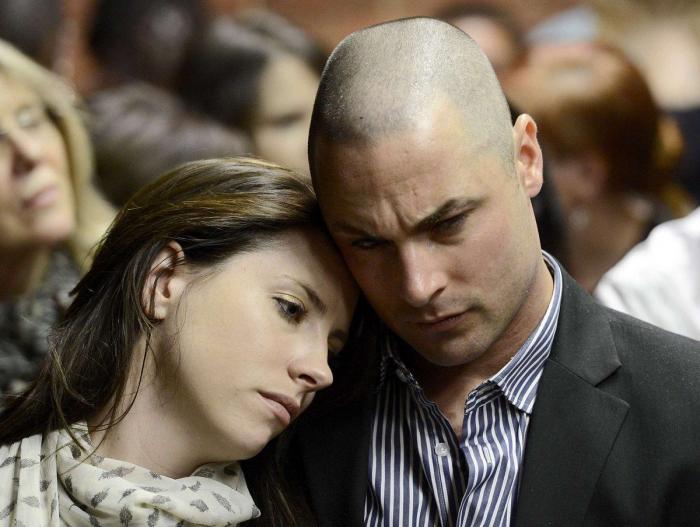 Oscar Pistorius condenado a cinco años de prisión por matar a su novia