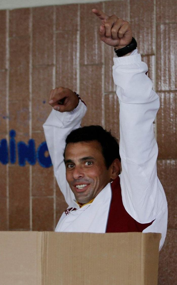 Elecciones Venezuela 2013: Maduro gana las elecciones por estrecho margen a Capriles